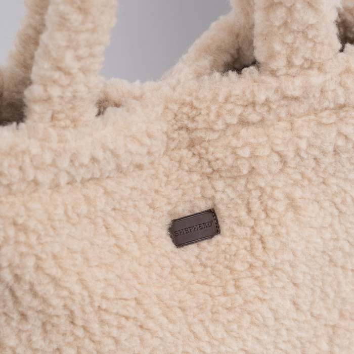 Shepherd Elena large tote bag in soft merino wool 56x48 cm
