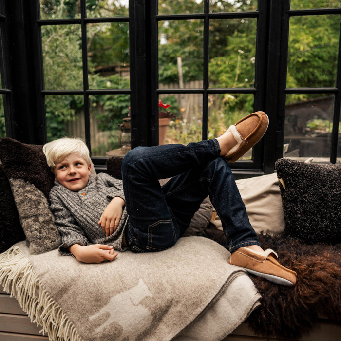 Sheepskin Slippers for Kids, Low Cut - Shepherd of Sweden