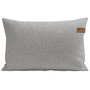 Tina wool cushion