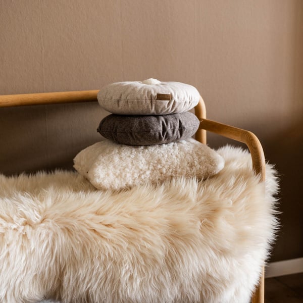 Marita wool cushion